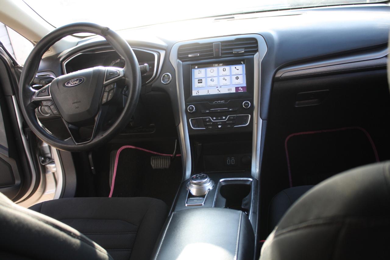 Ford Fusion SE 2019