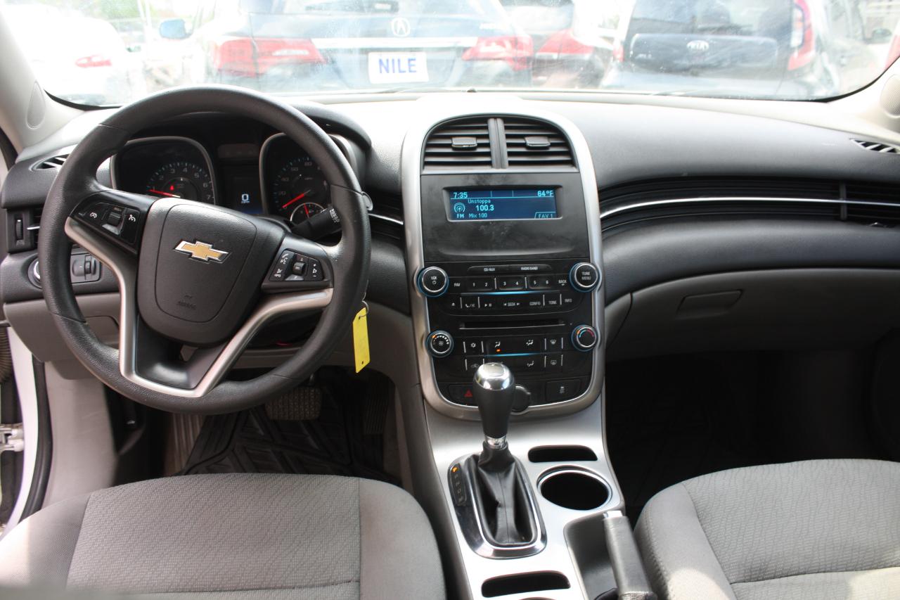 Chevrolet Malibu LS 2014