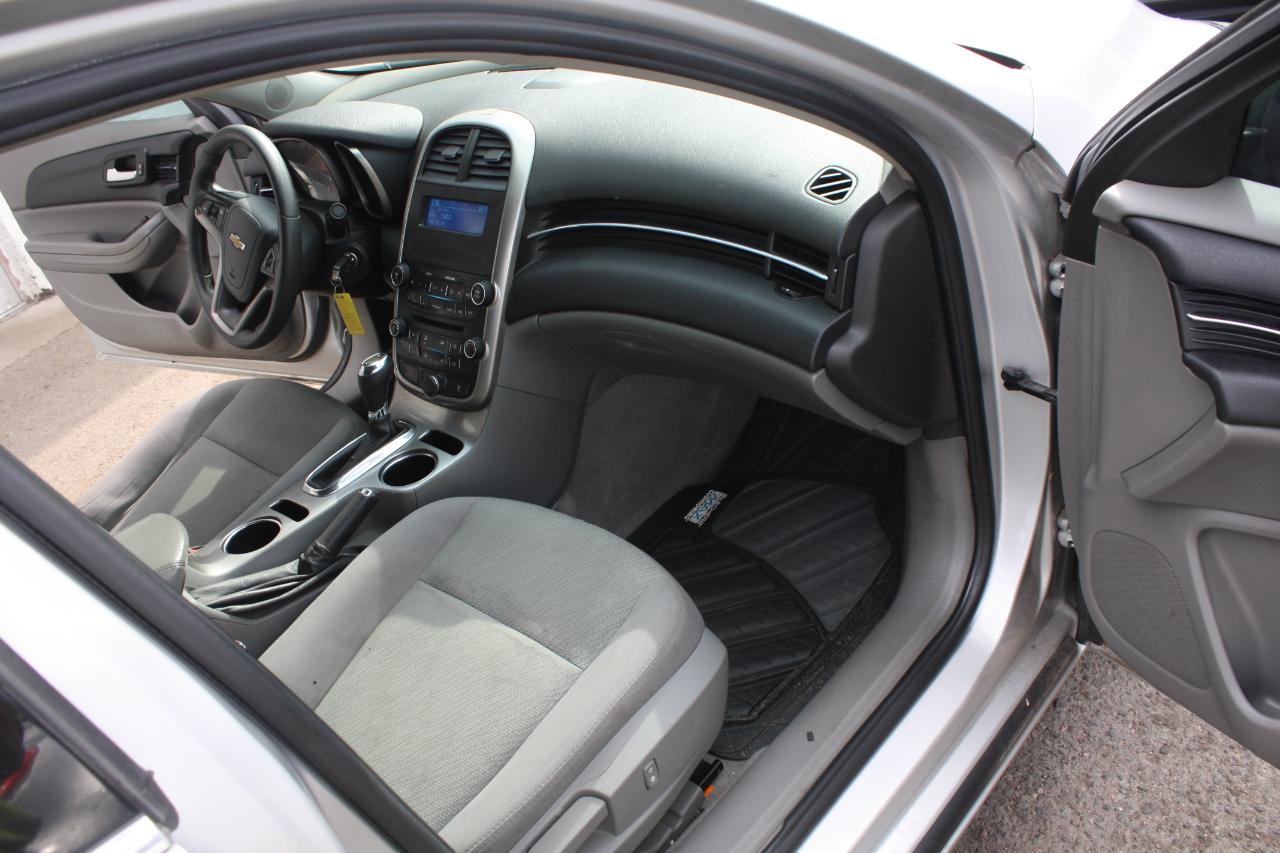 Chevrolet Malibu LS 2014
