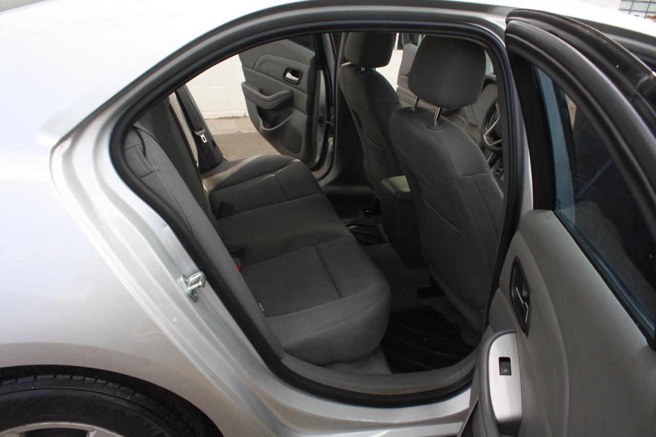 Chevrolet Malibu LS 2014