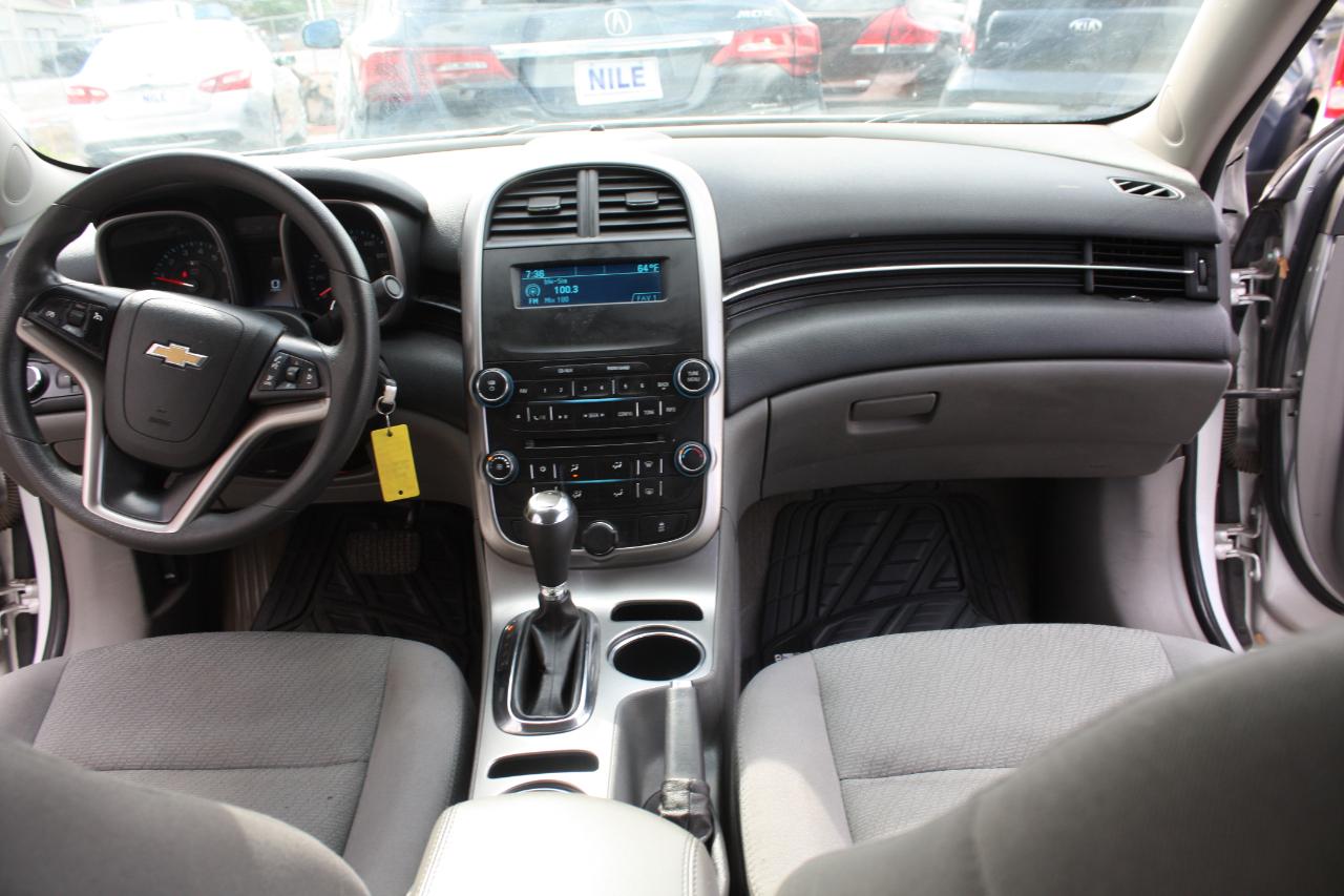 Chevrolet Malibu LS 2014