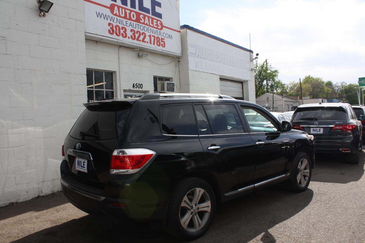 Toyota Highlander Limited FWD (Natl) 2012