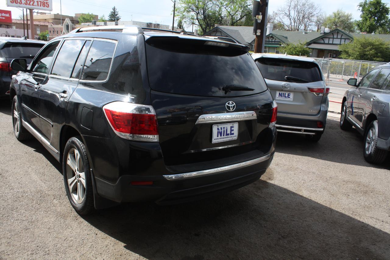 Toyota Highlander Limited FWD (Natl) 2012
