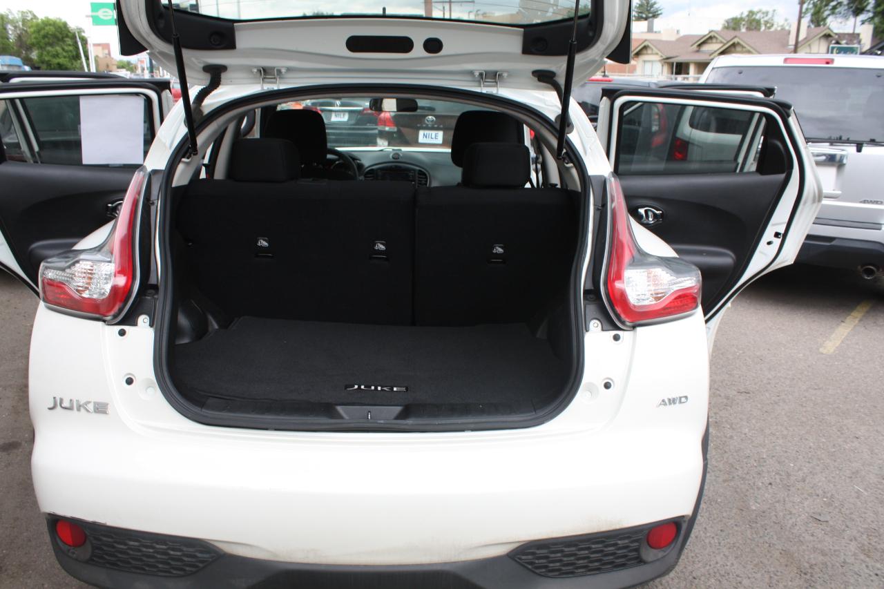 Nissan Juke AWD SV 2016
