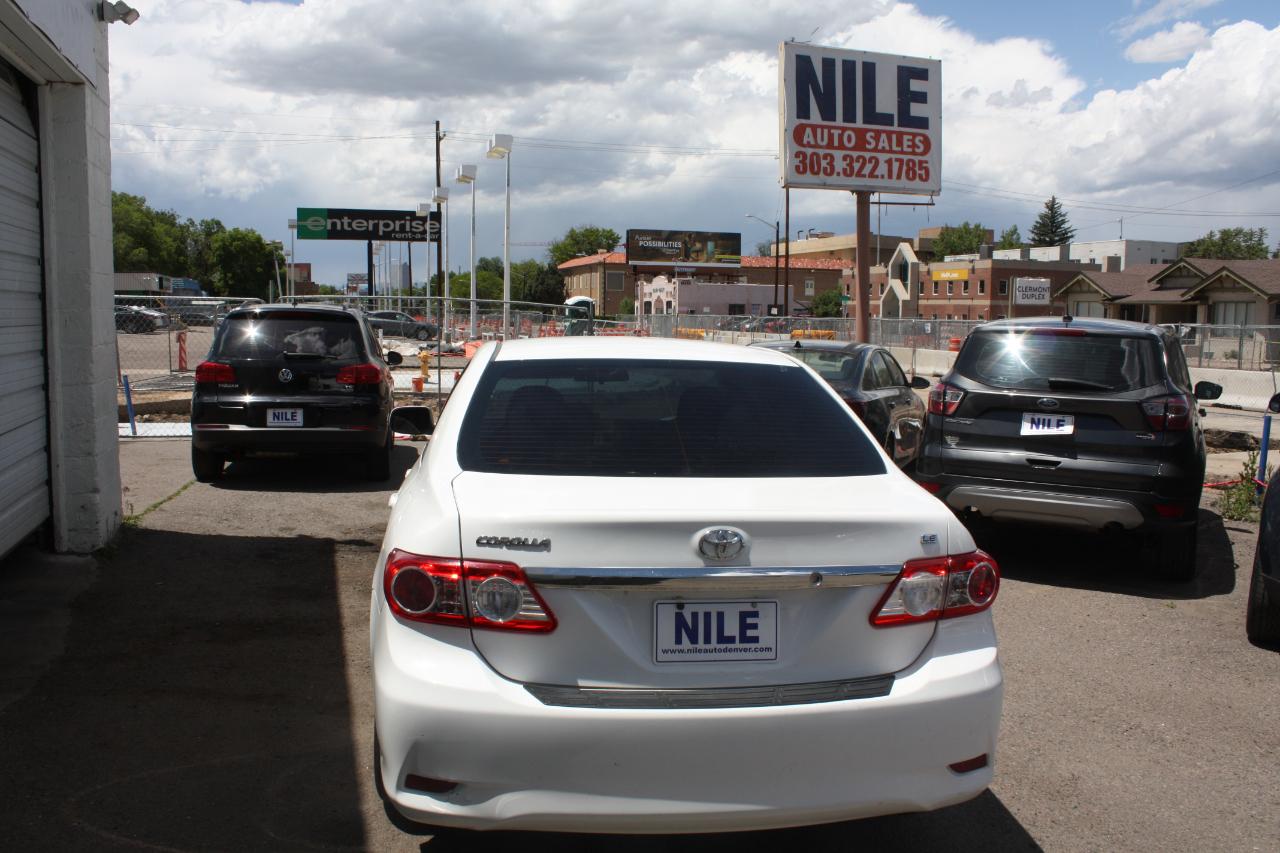 Toyota Corolla S 5-Speed MT 2013