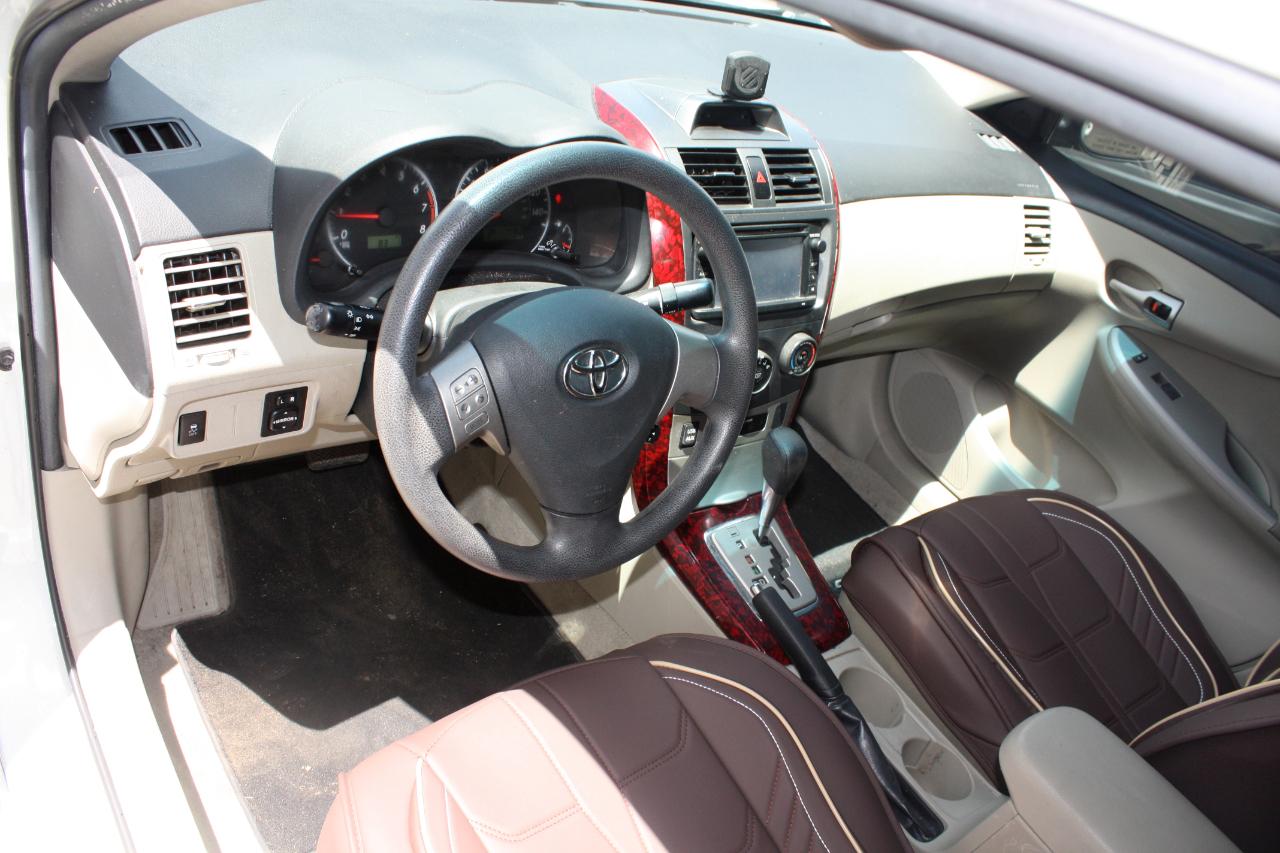 Toyota Corolla S 5-Speed MT 2013
