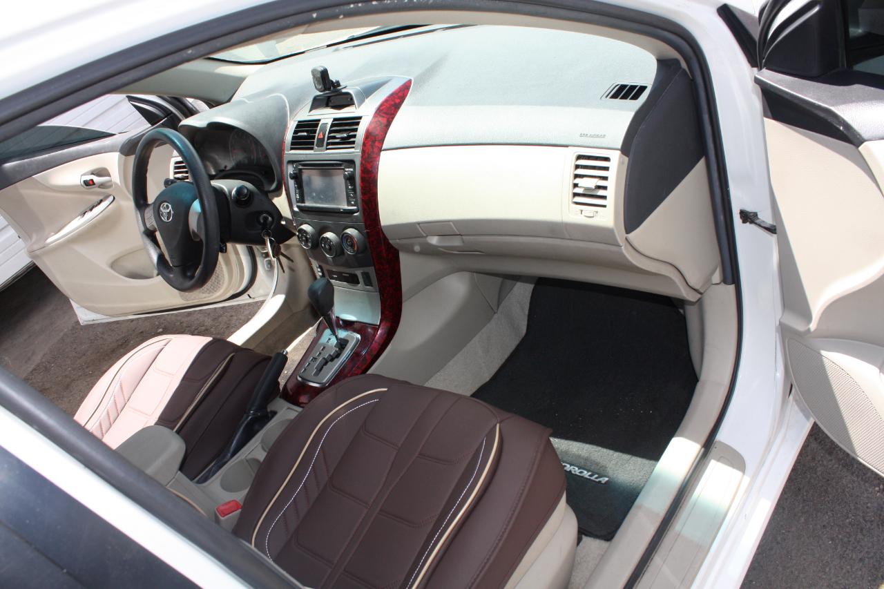 Toyota Corolla S 5-Speed MT 2013