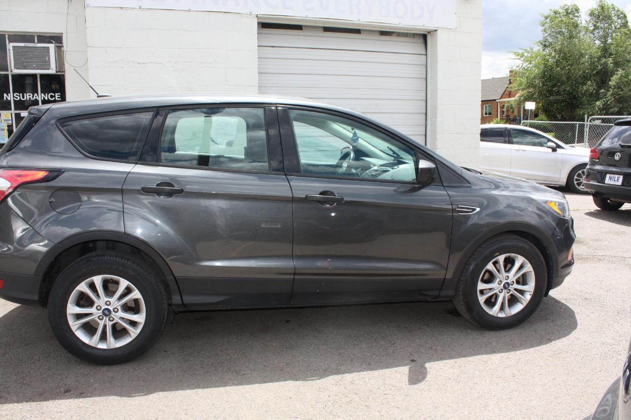 Ford Escape S FWD 2018