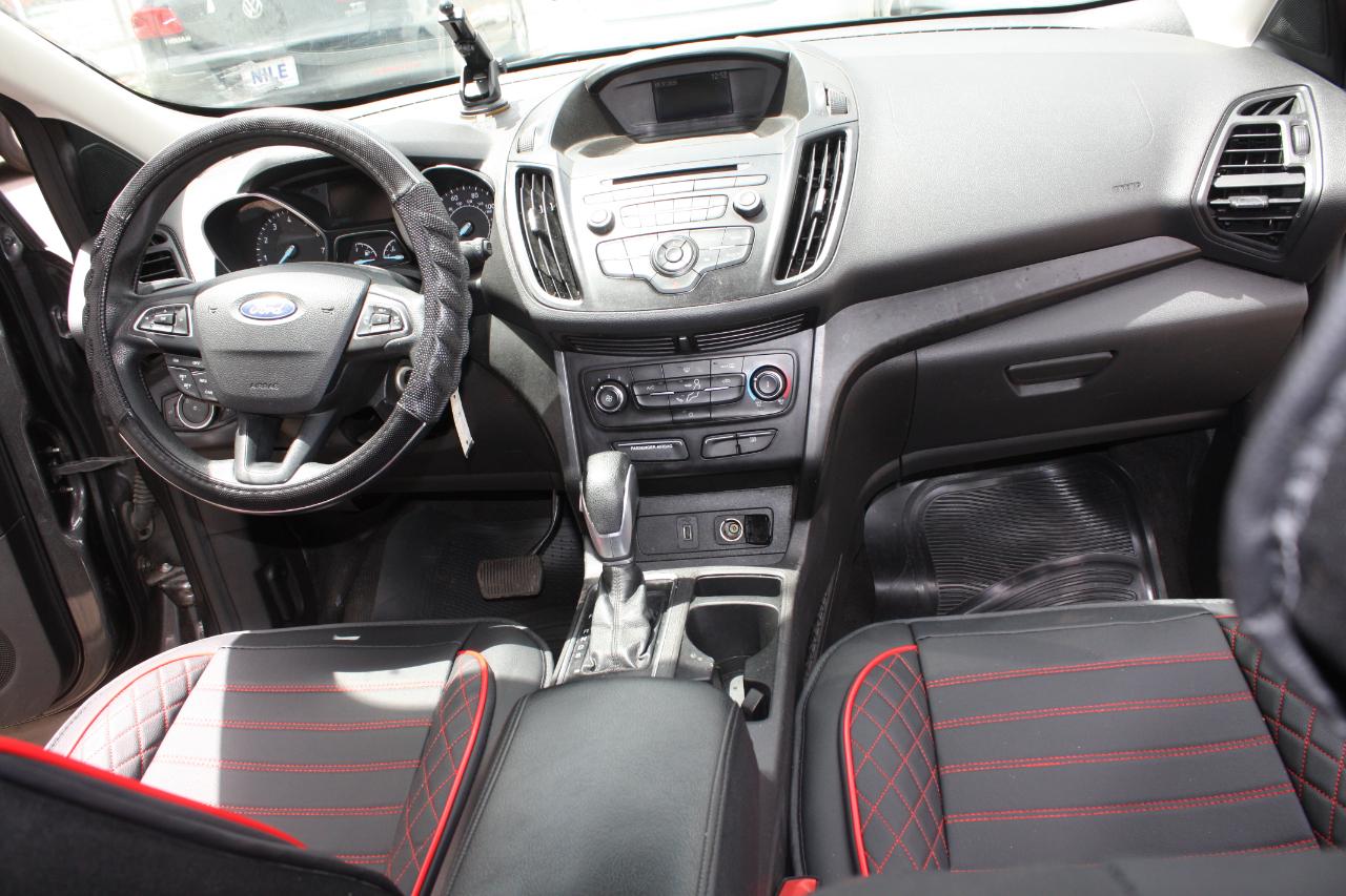 Ford Escape S FWD 2018