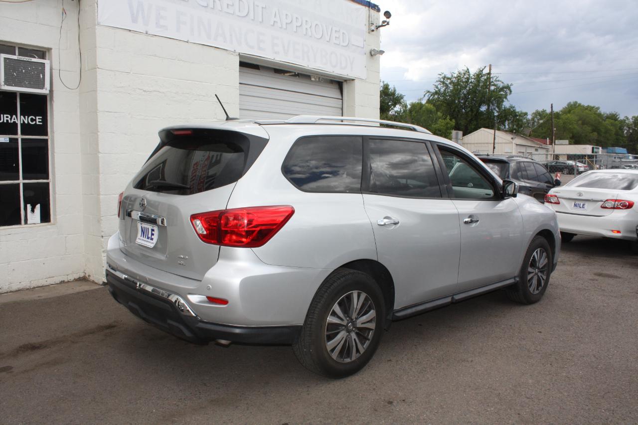 Nissan Pathfinder Platinum 4WD 2018