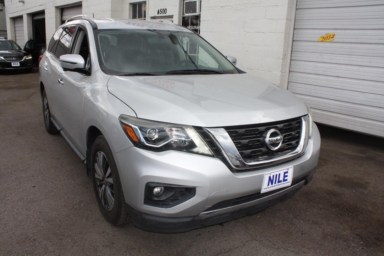 Nissan Pathfinder Platinum 4WD 2018