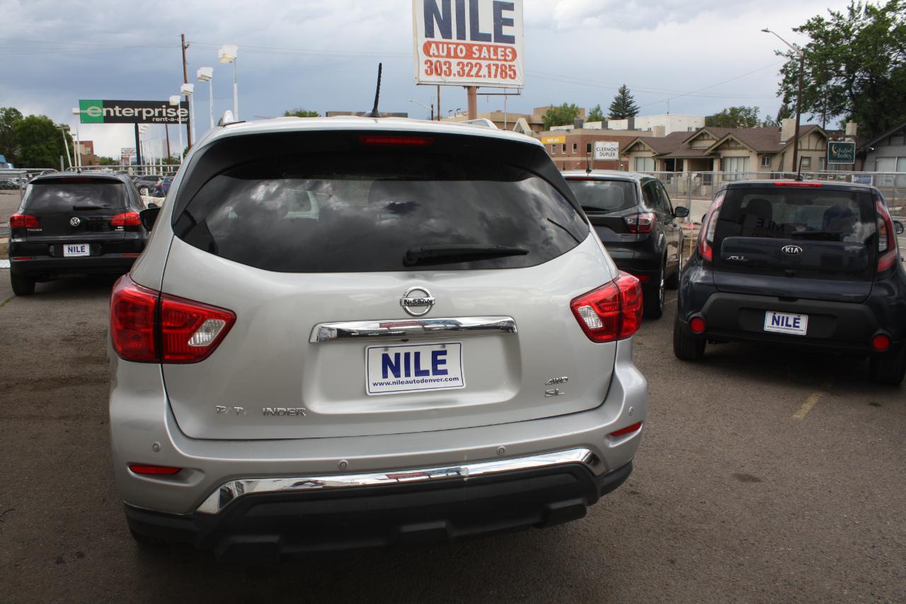Nissan Pathfinder Platinum 4WD 2018
