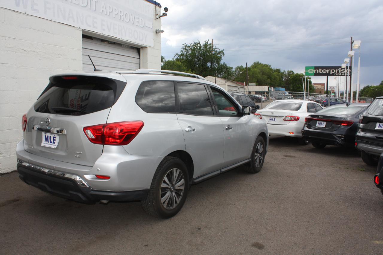 Nissan Pathfinder Platinum 4WD 2018