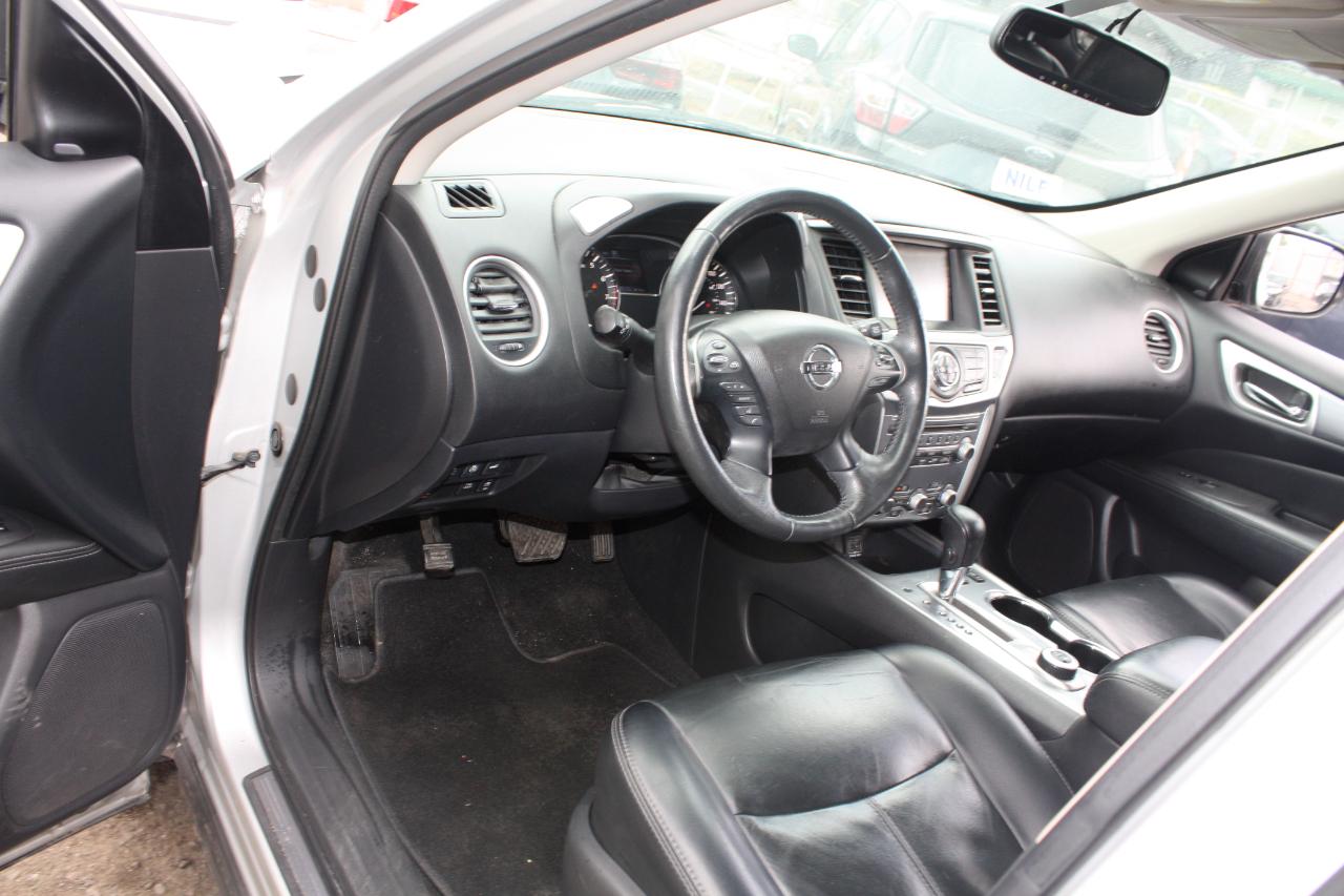 Nissan Pathfinder Platinum 4WD 2018