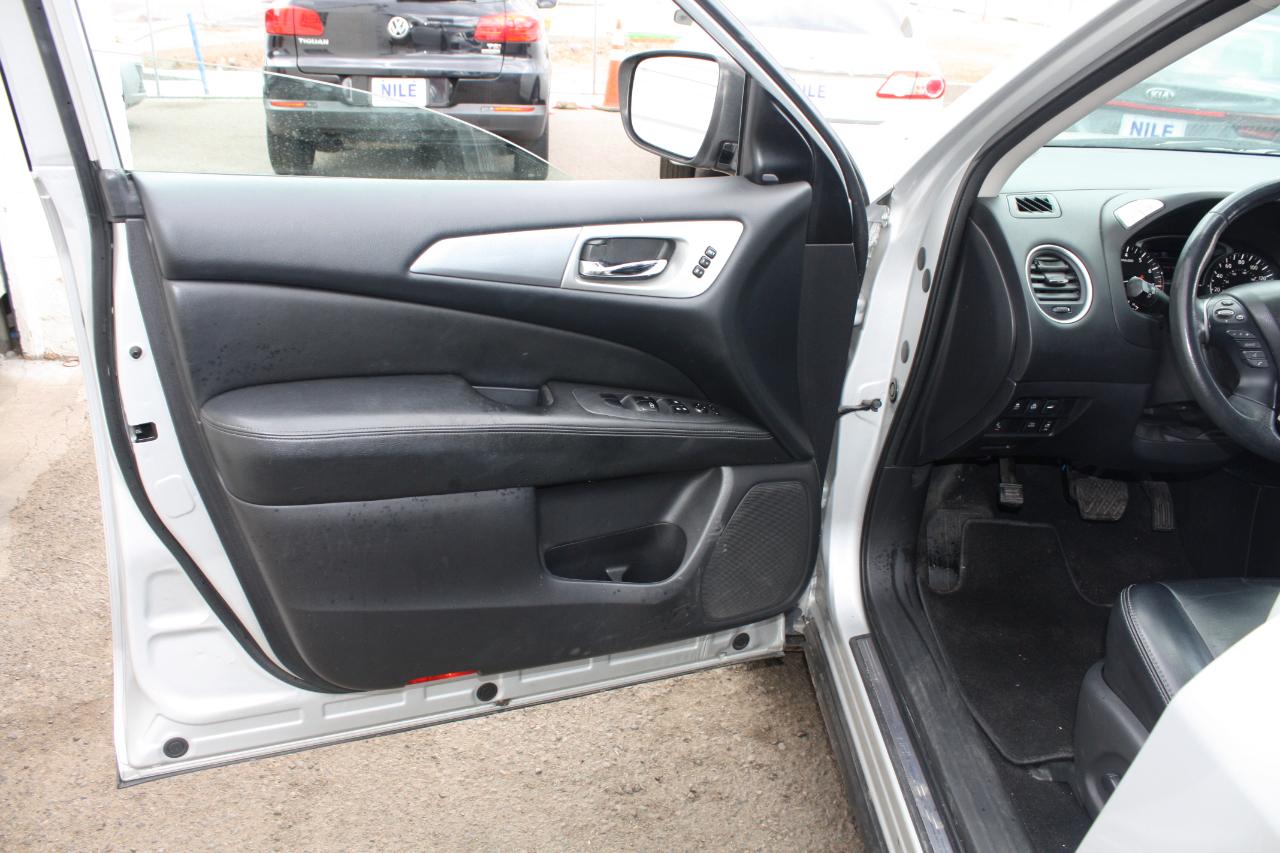 Nissan Pathfinder Platinum 4WD 2018