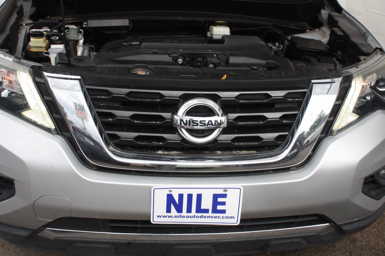 Nissan Pathfinder Platinum 4WD 2018