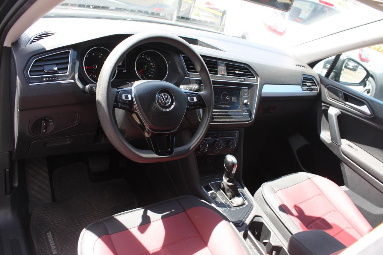 Volkswagen Tiguan S 2019