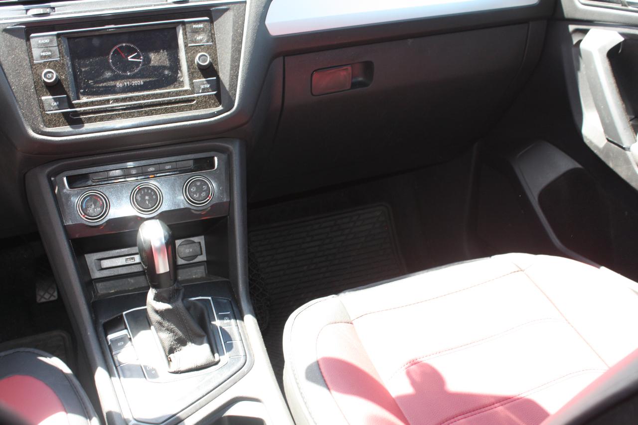 Volkswagen Tiguan S 2019