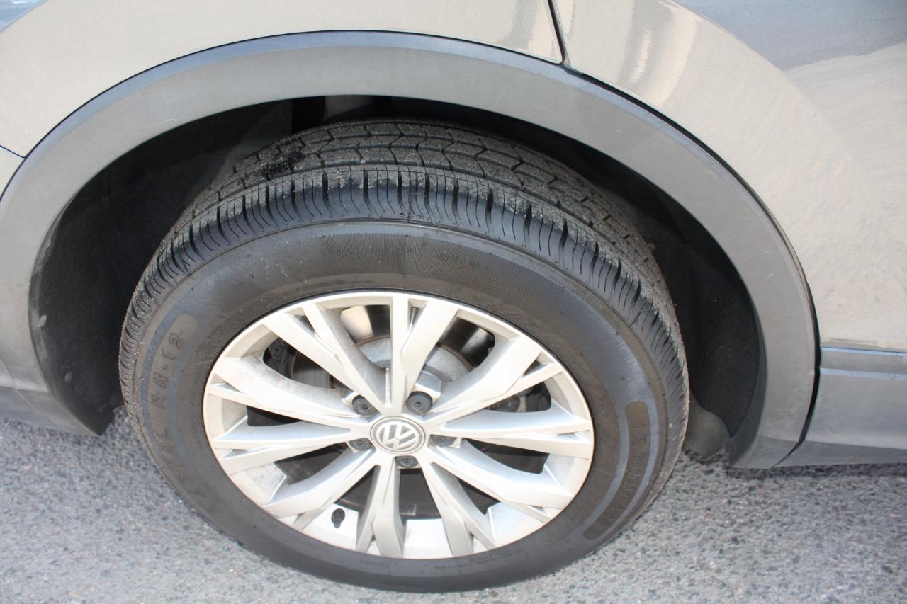 Volkswagen Tiguan S 2019