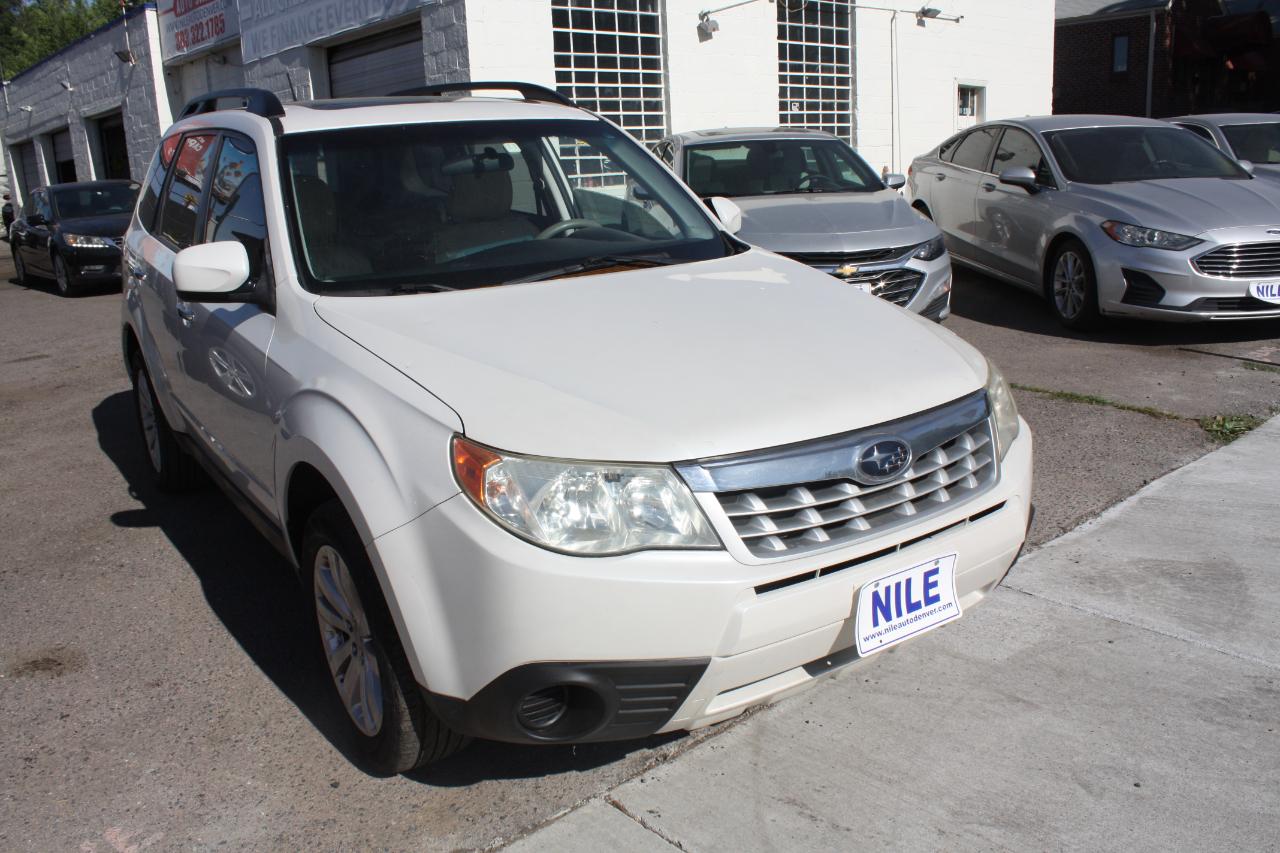 Subaru Forester 2.5X Premium 2012