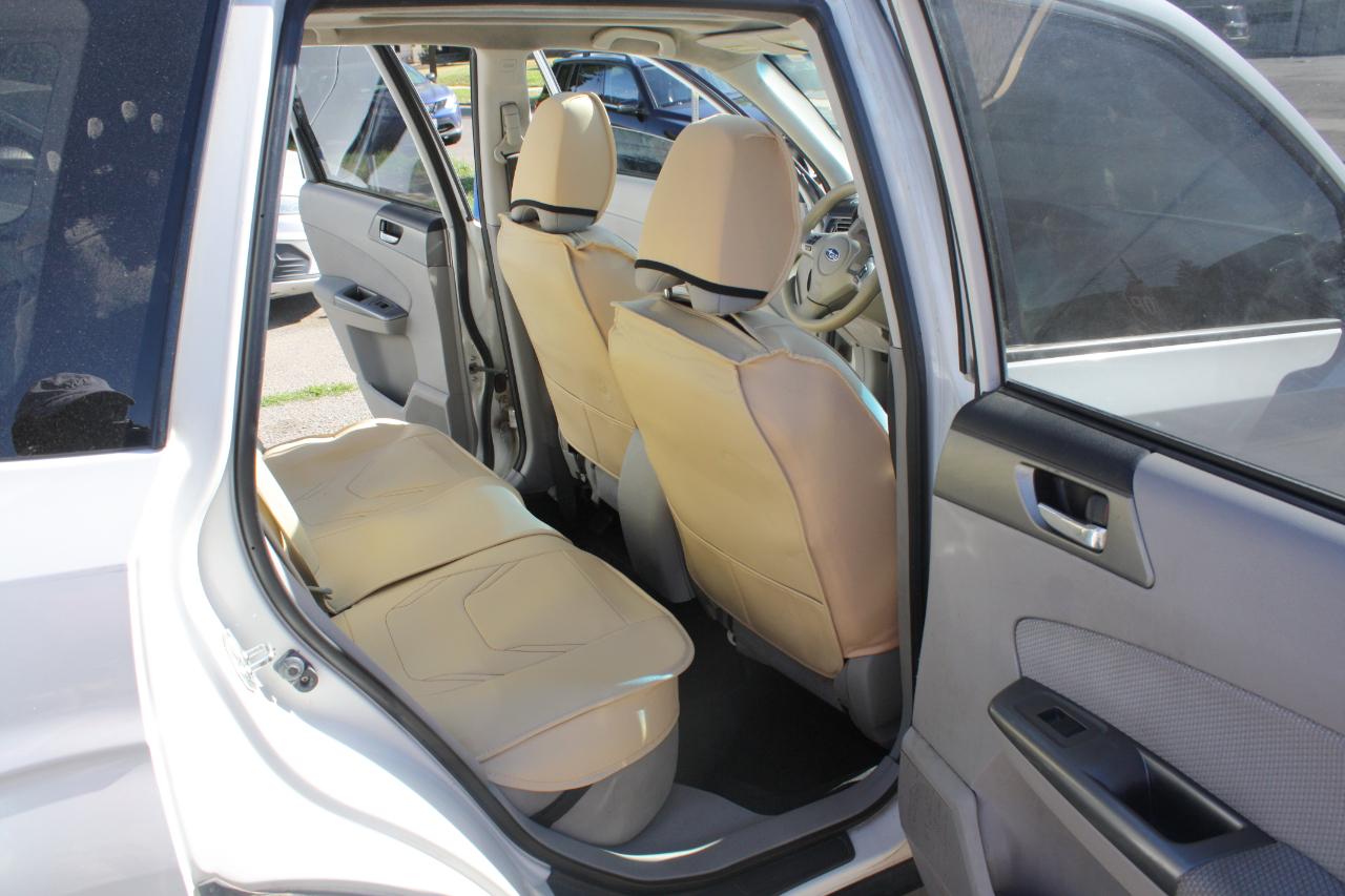 Subaru Forester 2.5X Premium 2012