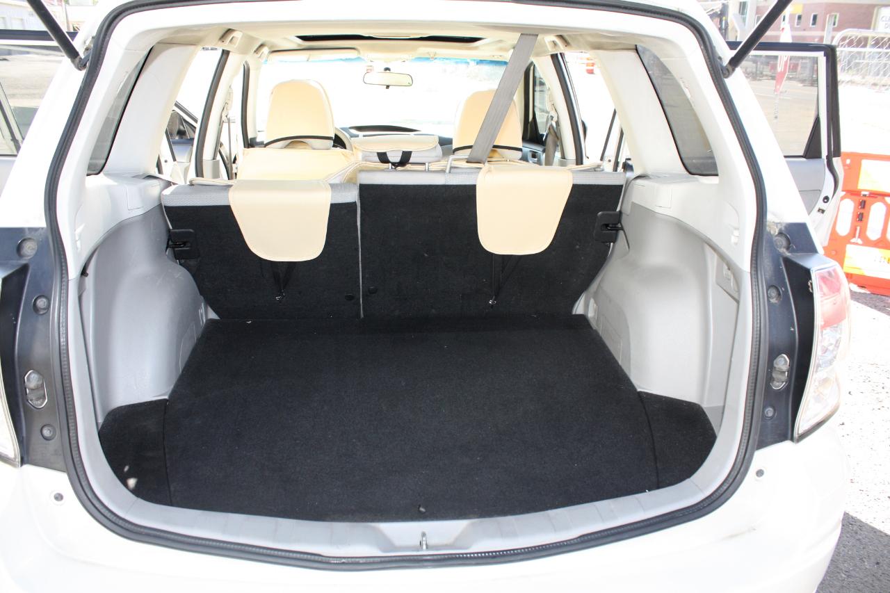 Subaru Forester 2.5X Premium 2012