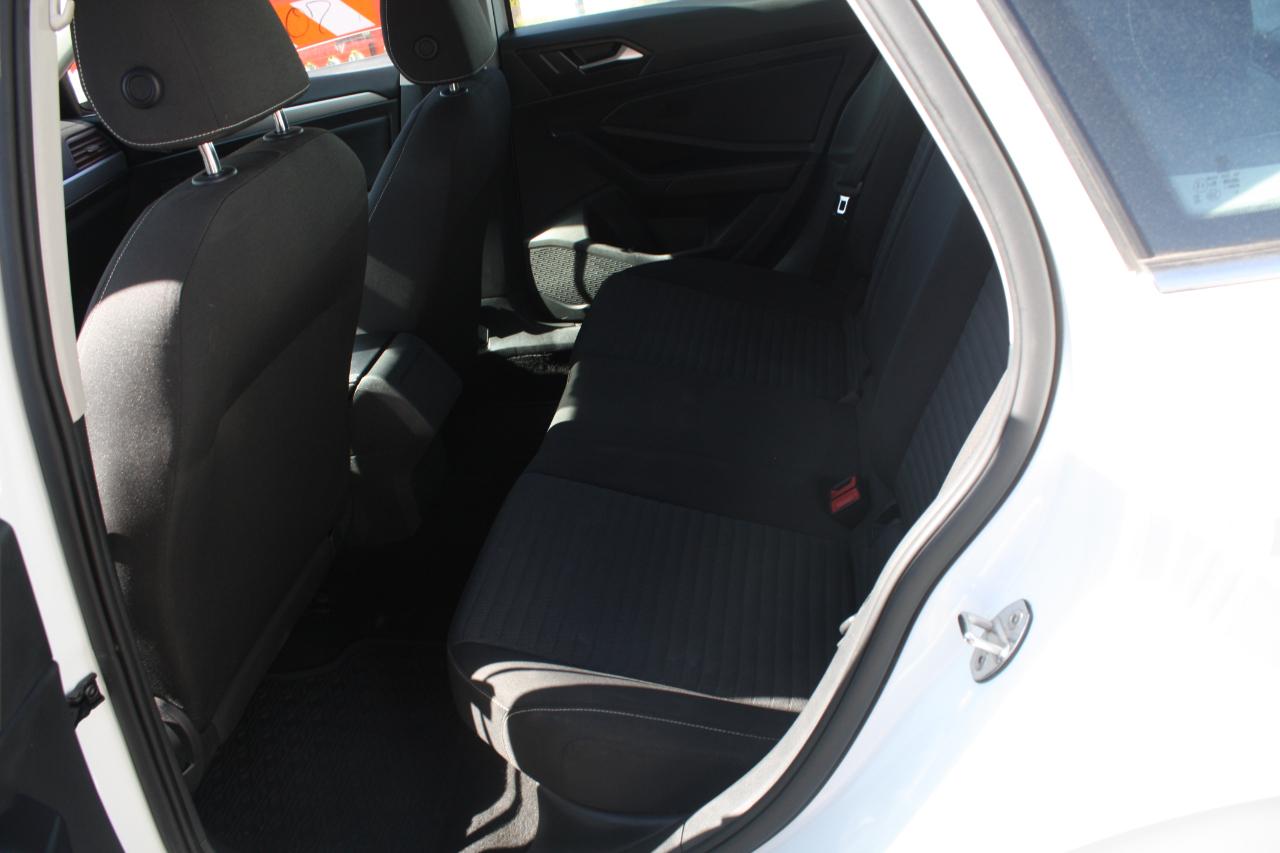 Volkswagen Jetta S 2022