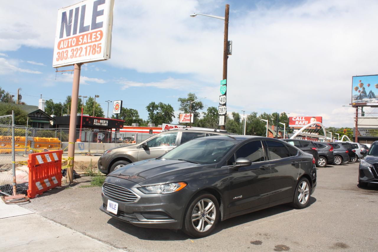 Ford Fusion Hybrid SE 2018