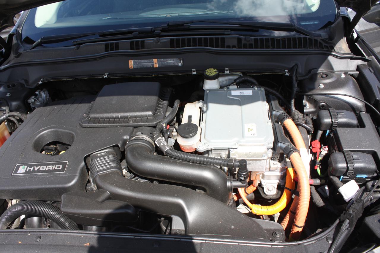 Ford Fusion Hybrid SE 2018