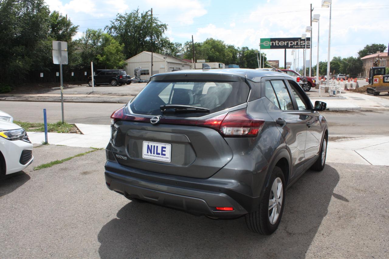 Nissan Kicks S 2023