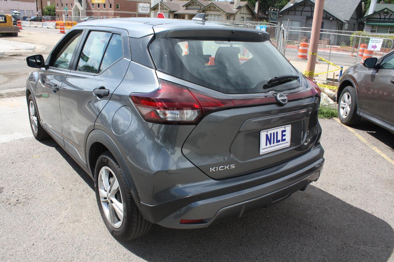 Nissan Kicks S 2023