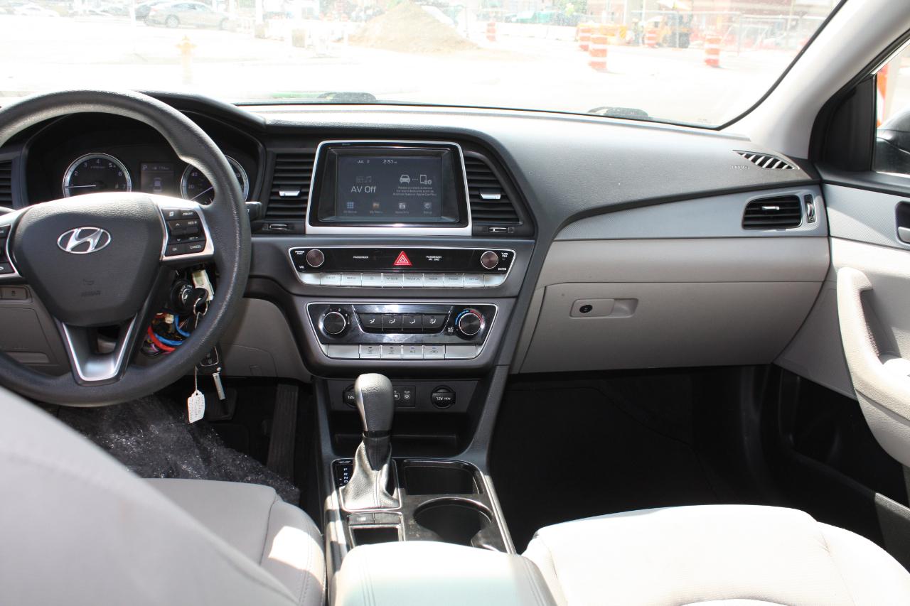 Hyundai Sonata SE 2018