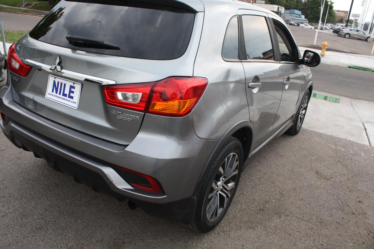 Mitsubishi Outlander Sport 2.0 ES 4WD 2018