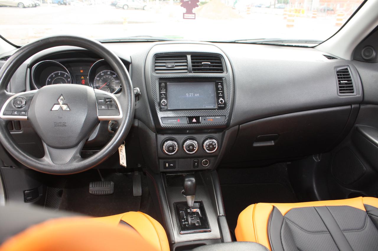 Mitsubishi Outlander Sport 2.0 ES 4WD 2018