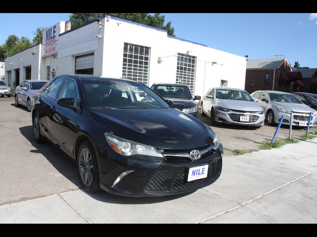 2017 Toyota Camry SE