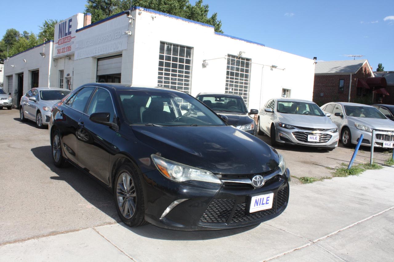 Toyota Camry SE 2017