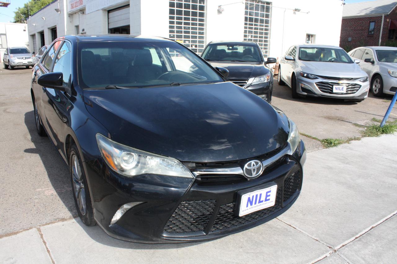 Toyota Camry SE 2017