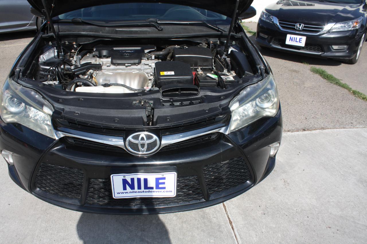 Toyota Camry SE 2017