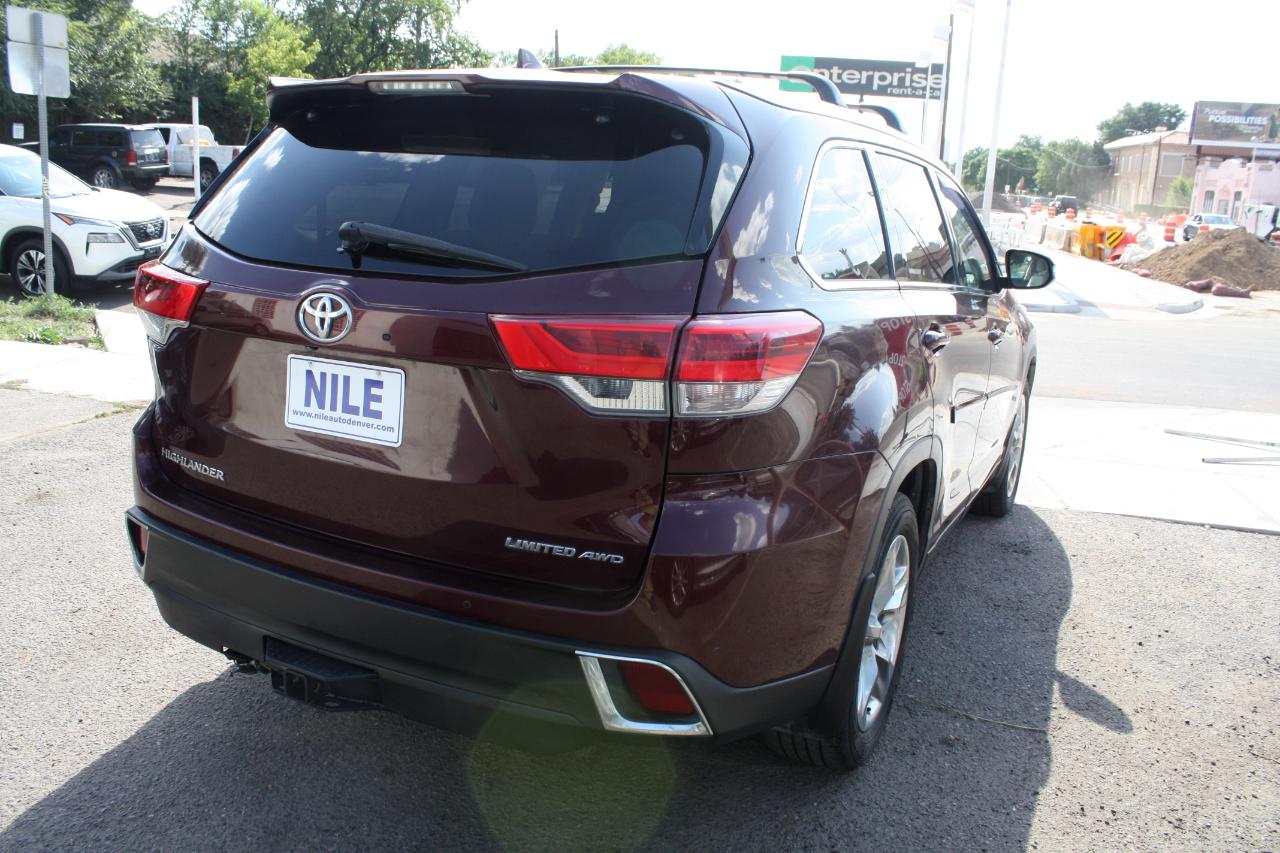 Toyota Highlander Limited AWD V6 2018