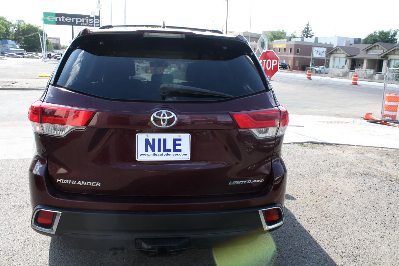 Toyota Highlander Limited AWD V6 2018
