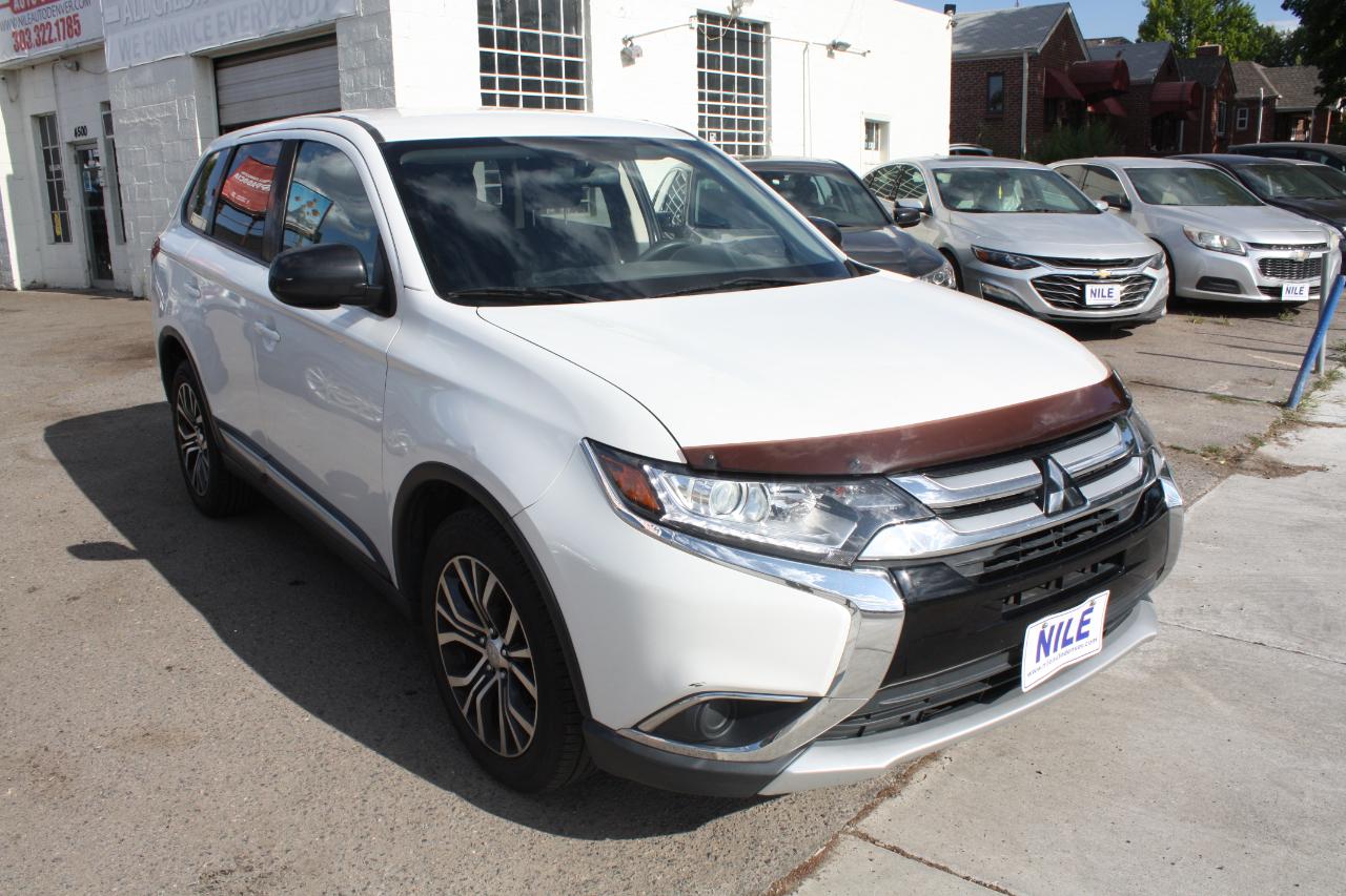 Mitsubishi Outlander ES FWD 2018