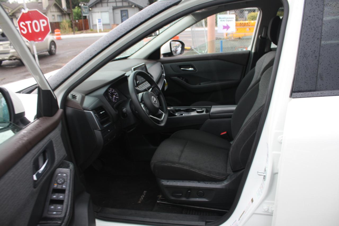 Nissan Rogue SV AWD 2023