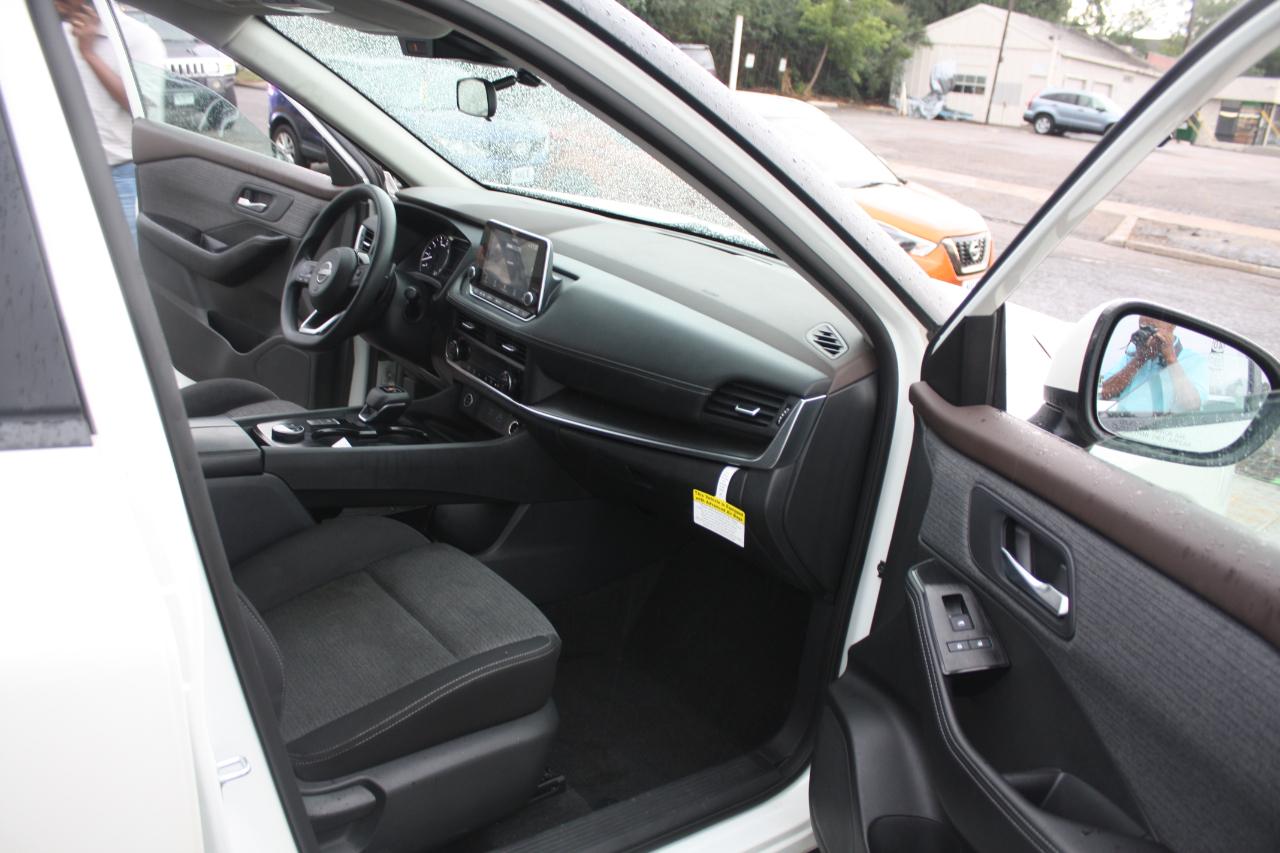 Nissan Rogue SV AWD 2023
