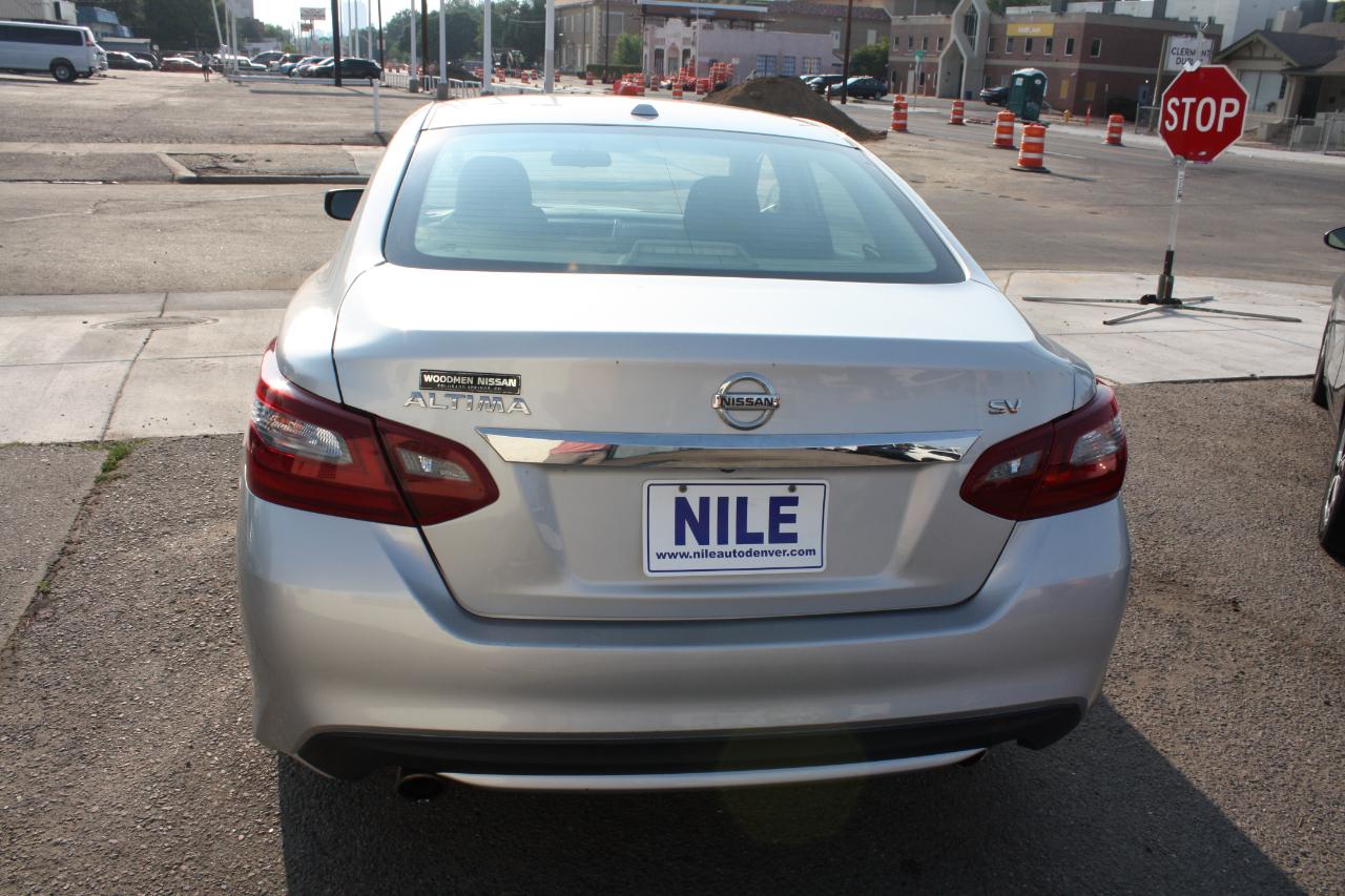 Nissan Altima 2.5 SV 2018