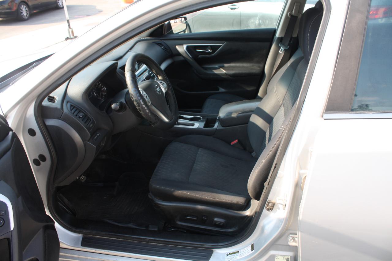 Nissan Altima 2.5 SV 2018