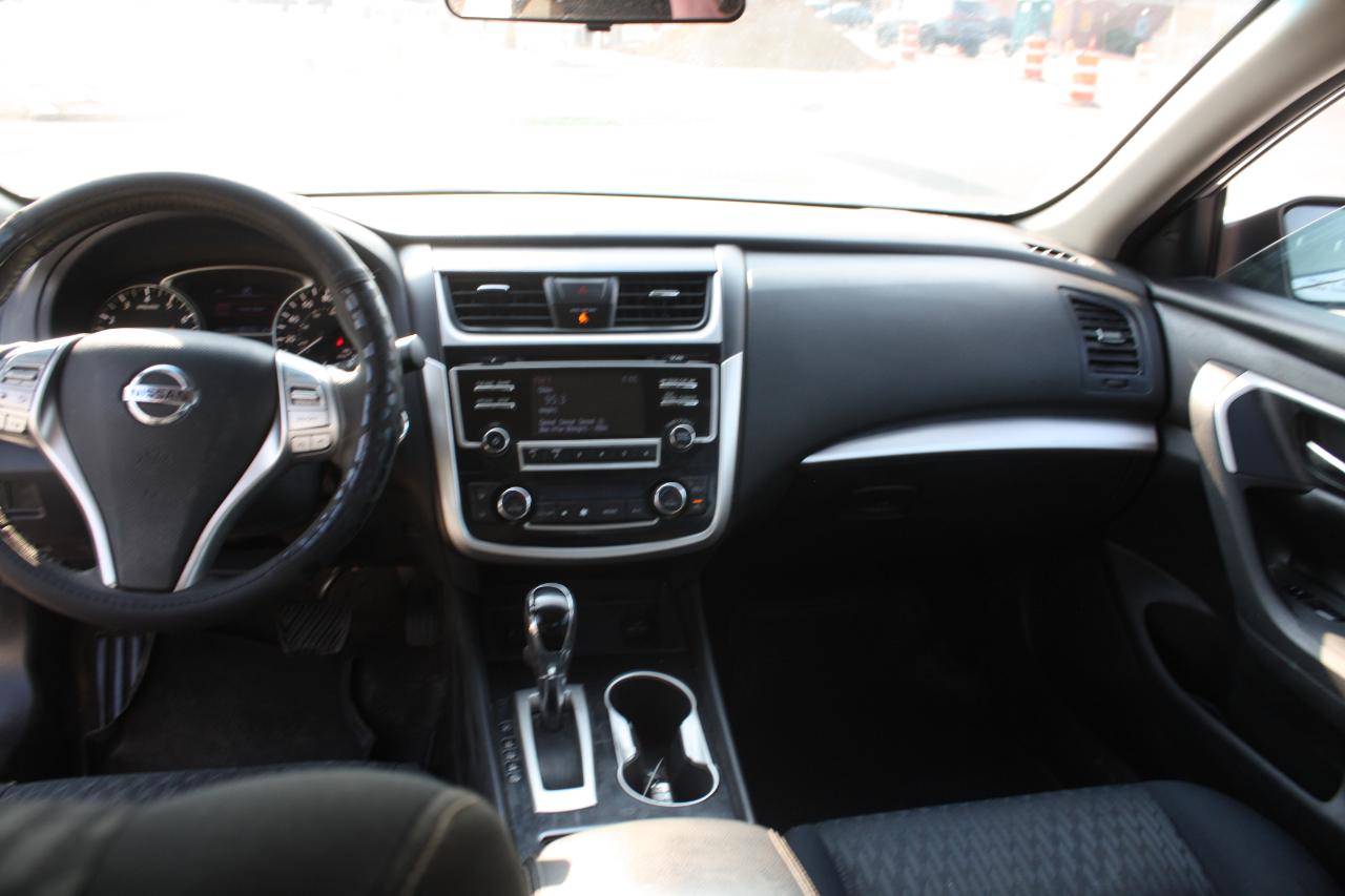 Nissan Altima 2.5 SV 2018