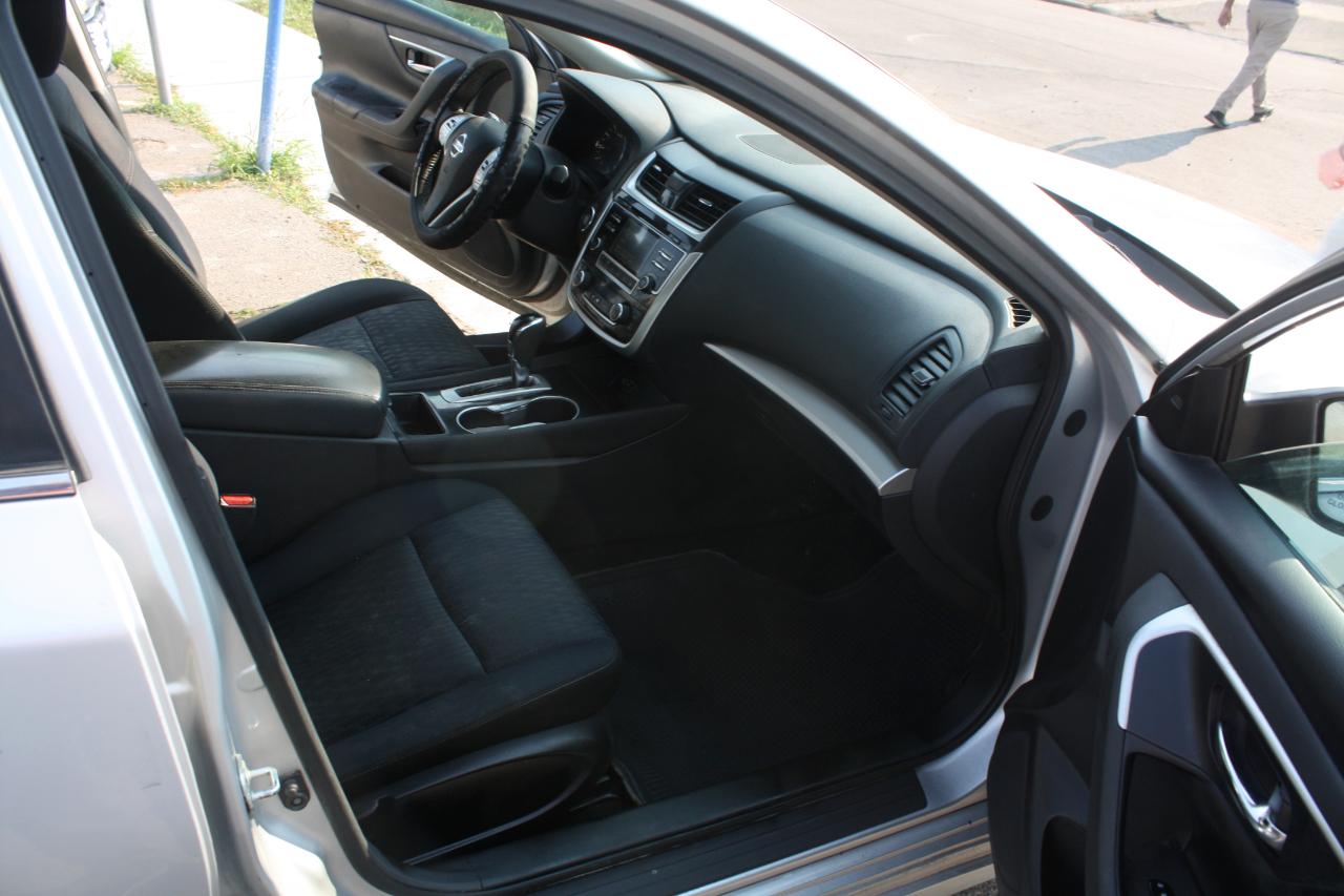 Nissan Altima 2.5 SV 2018