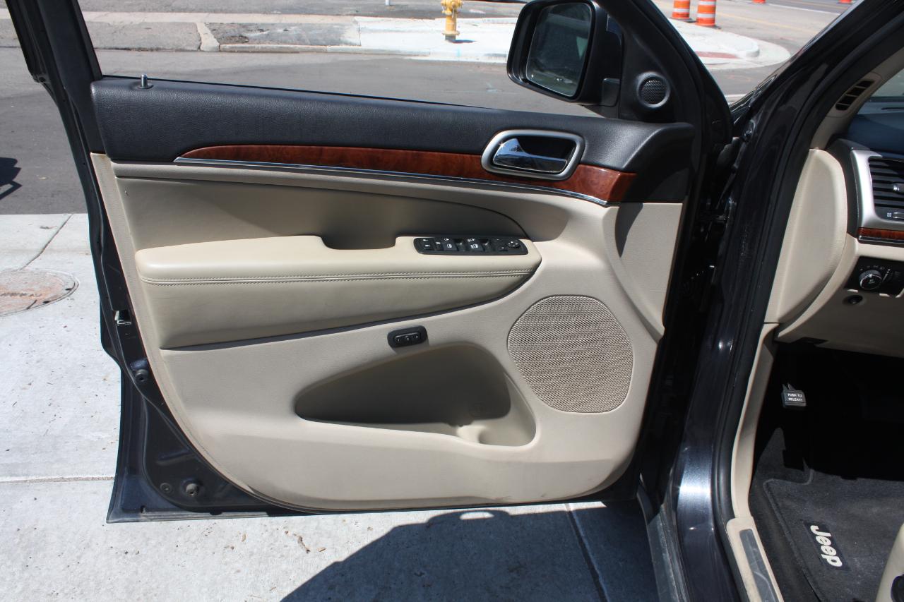 Jeep Grand Cherokee Limited 4WD 2013