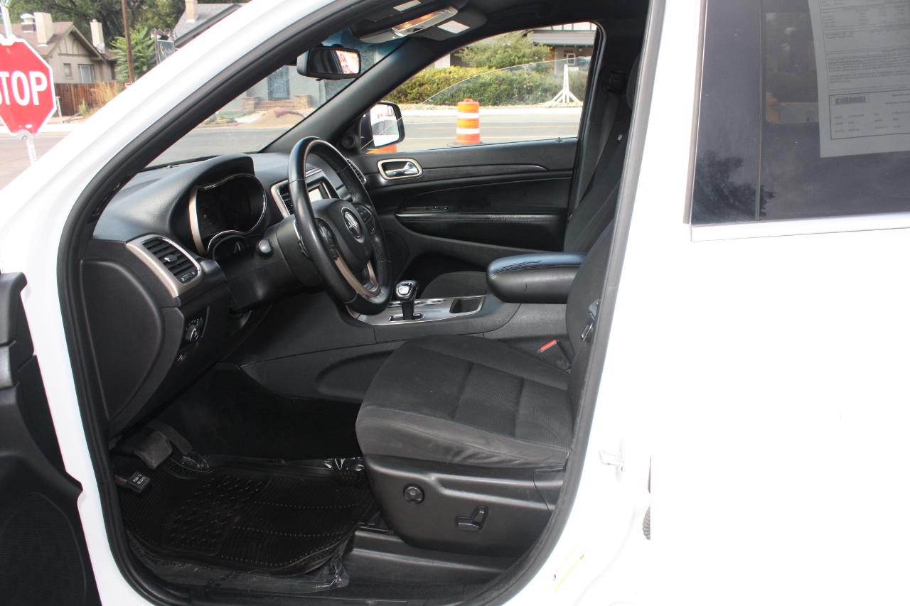 Jeep Grand Cherokee Laredo 4WD 2014