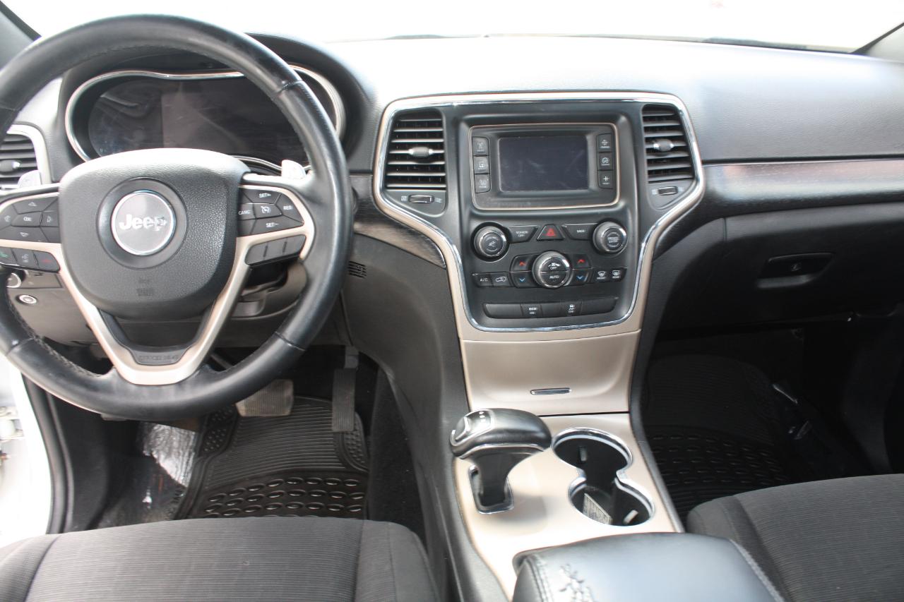 Jeep Grand Cherokee Laredo 4WD 2014